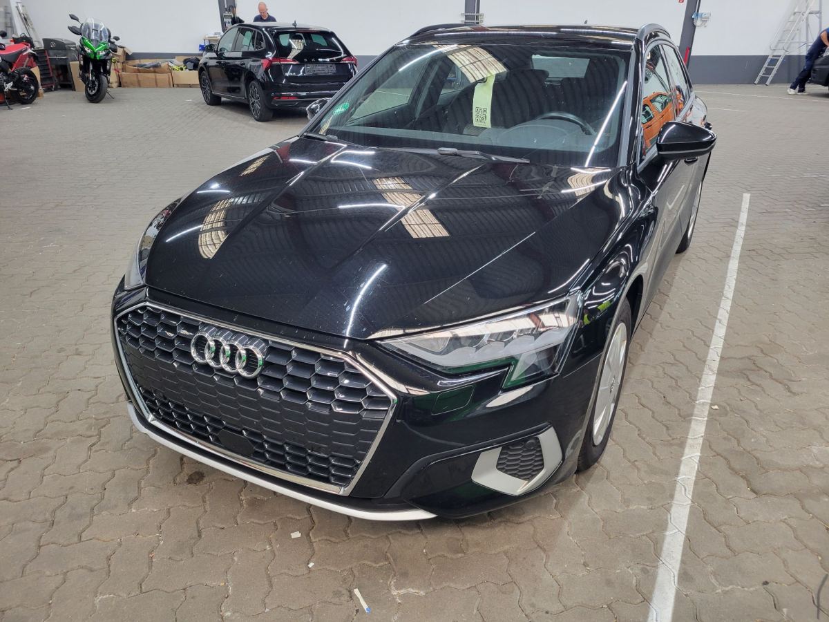 Foto 13 de AUDI A3 2024 en venta en CSV Motor VALDEFUENTES