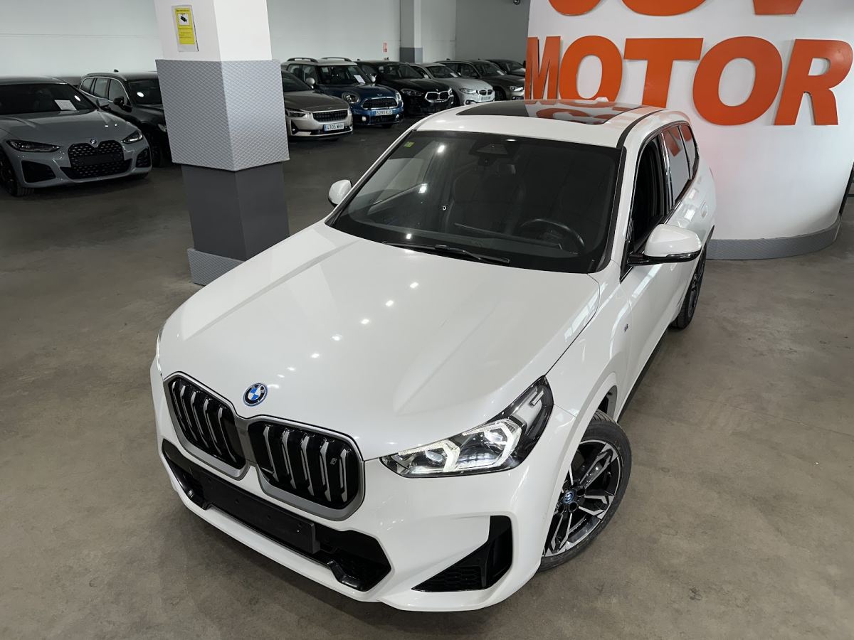 Foto 5 de BMW IX1 2023 en venta en CSV Motor VALDEFUENTES