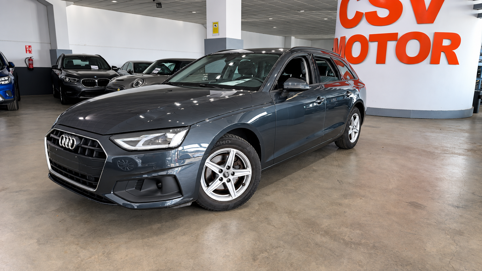 AUDI A4 AVANT 30 TDI MHEV 136 ADVANCED