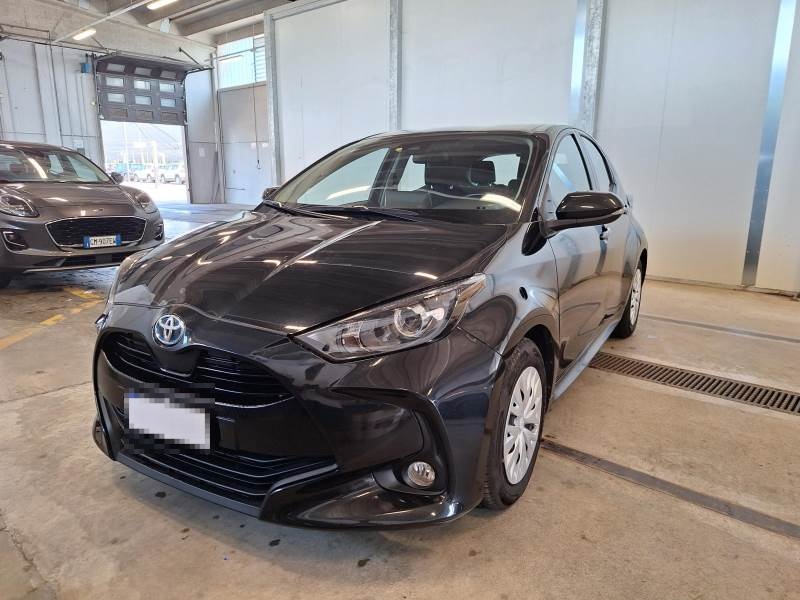 TOYOTA YARIS 120H BUSINESS PLUS E-CVT