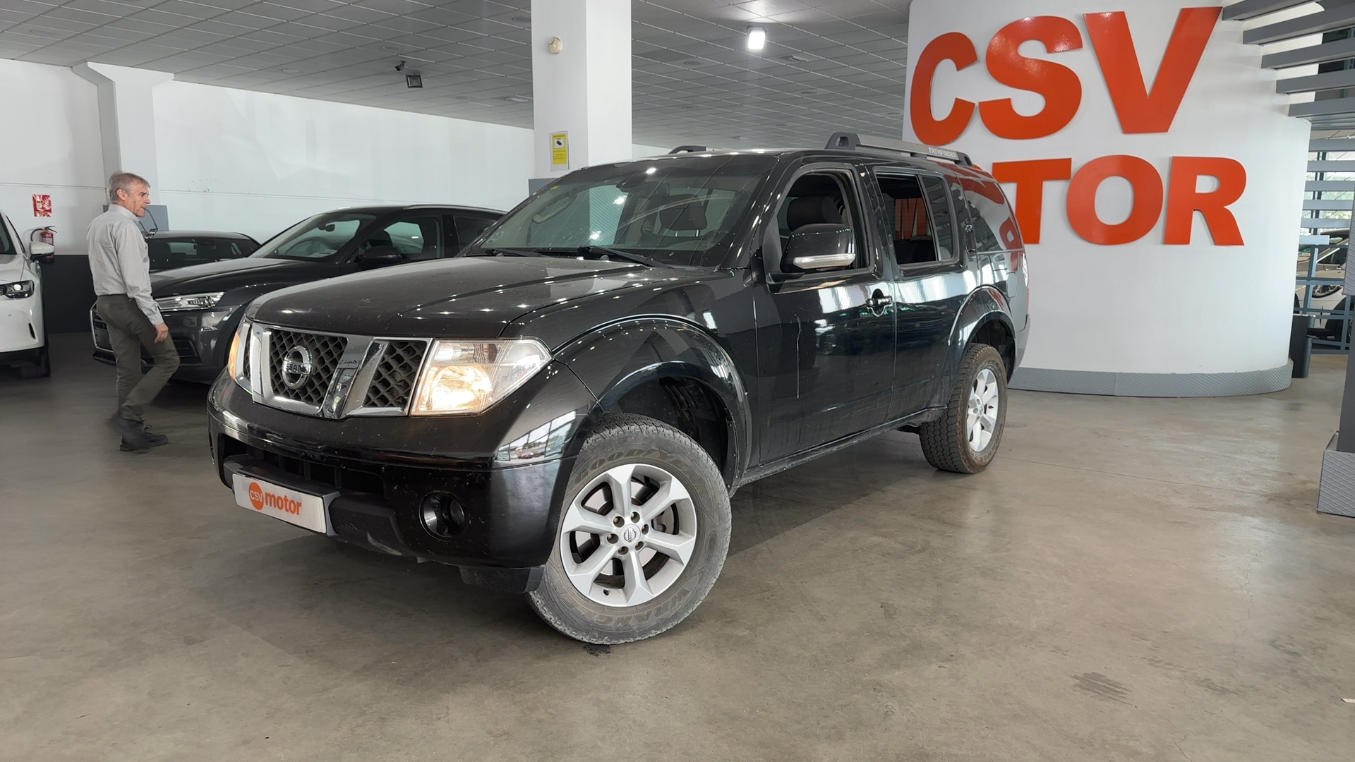 NISSAN PATHFINDER 2.5 DCI 174 CV XE 5 PLAZAS