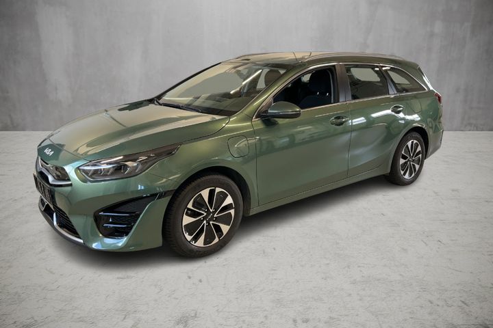 KIA CEED TOURER 1.6 GDI PHEV 141 EMOTION FAMILIAR