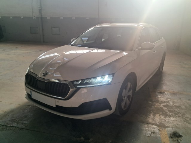 SKODA OCTAVIA 2.0 TDI 150 AMBITION FAMILIAR