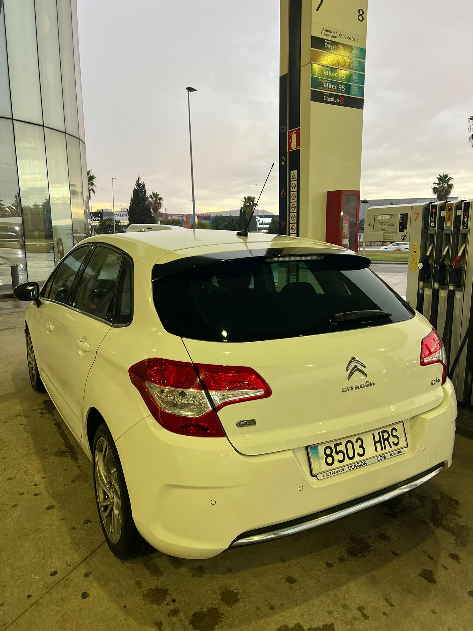 CITROEN C4 1.5 BLUEHDI 110 AUTOMÁTICO FEEL