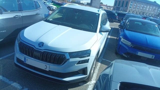SKODA KAROQ 2.0 TDI 115 AMBITION