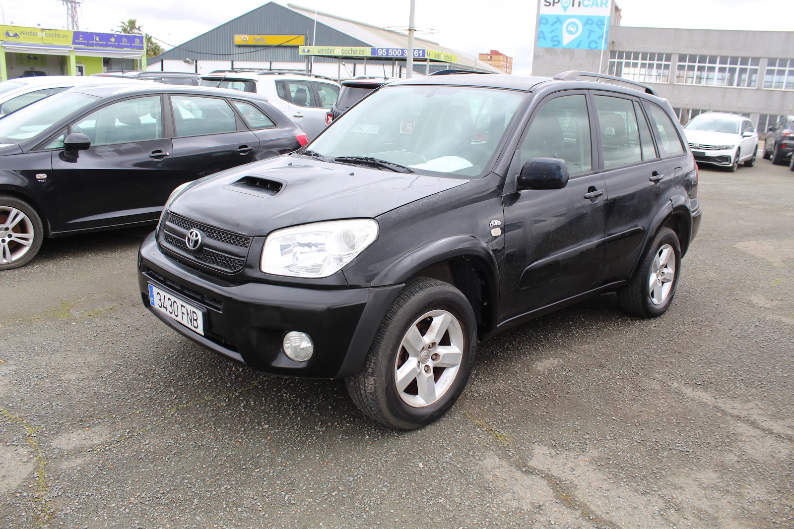 TOYOTA RAV4 2.0 115