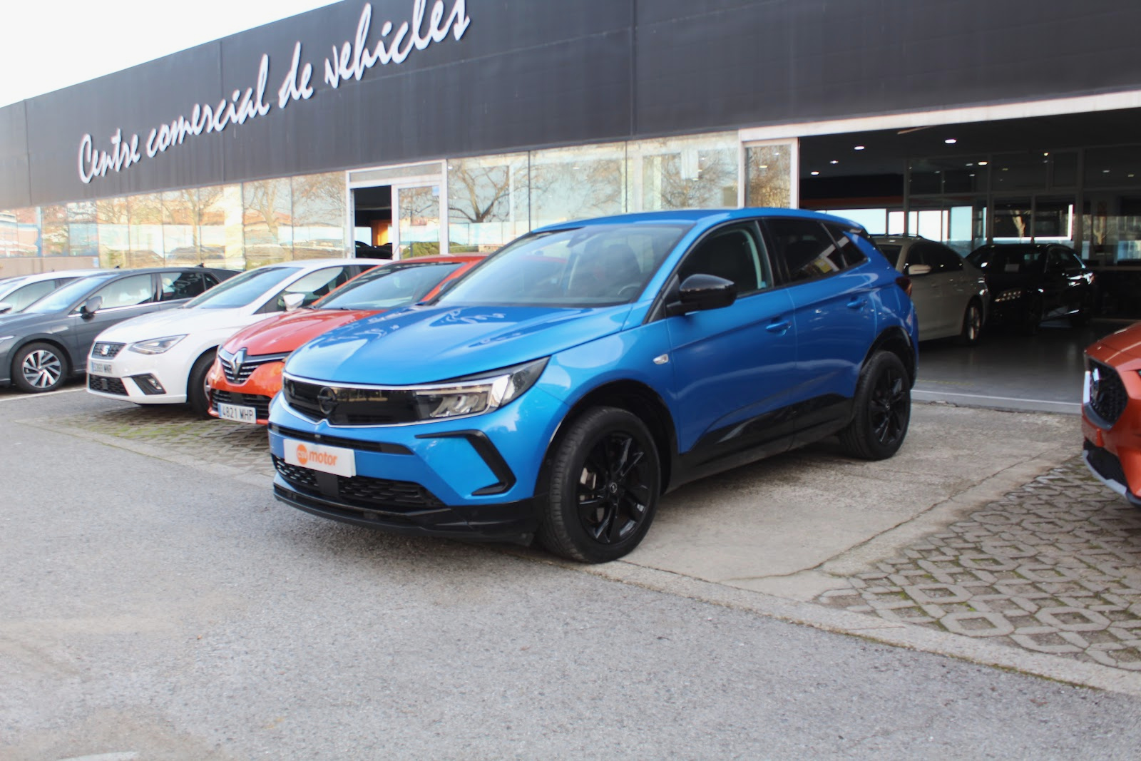 Interior de Opel Grandland Phev 2023 · foto real CSV Motor