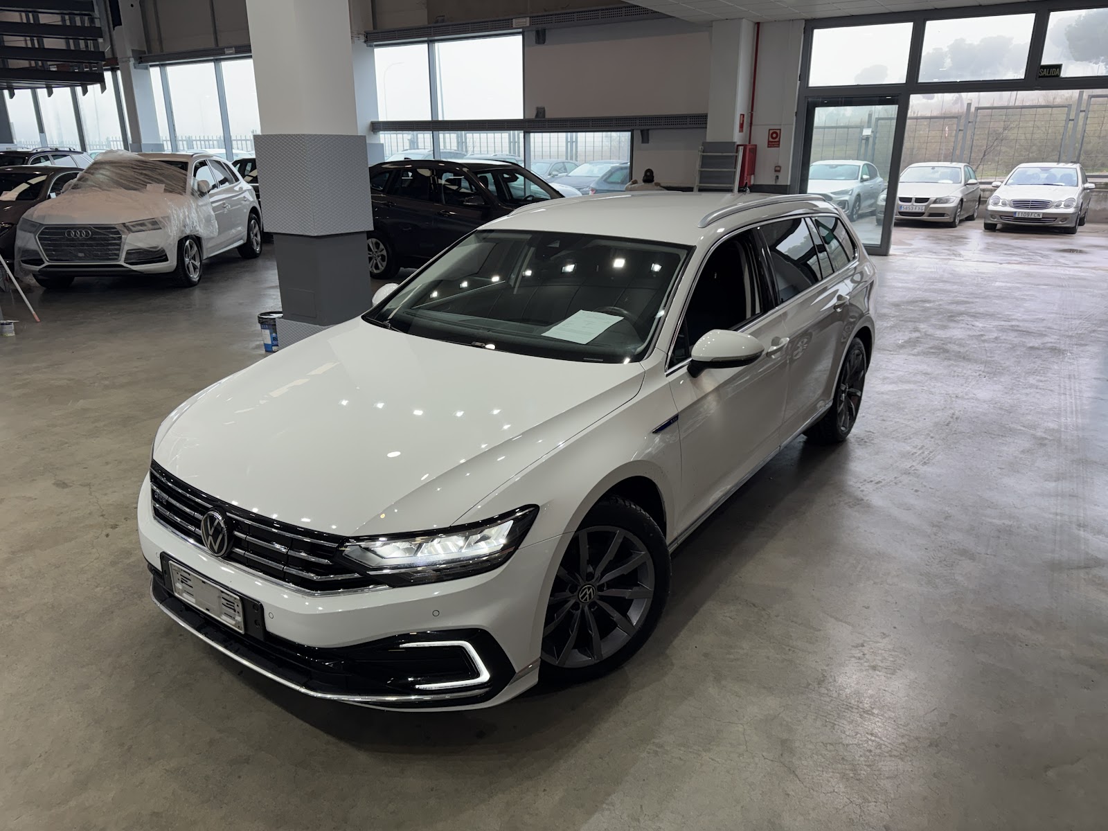 Salpicadero de Volkswagen Passat 2021 · foto real CSV Motor