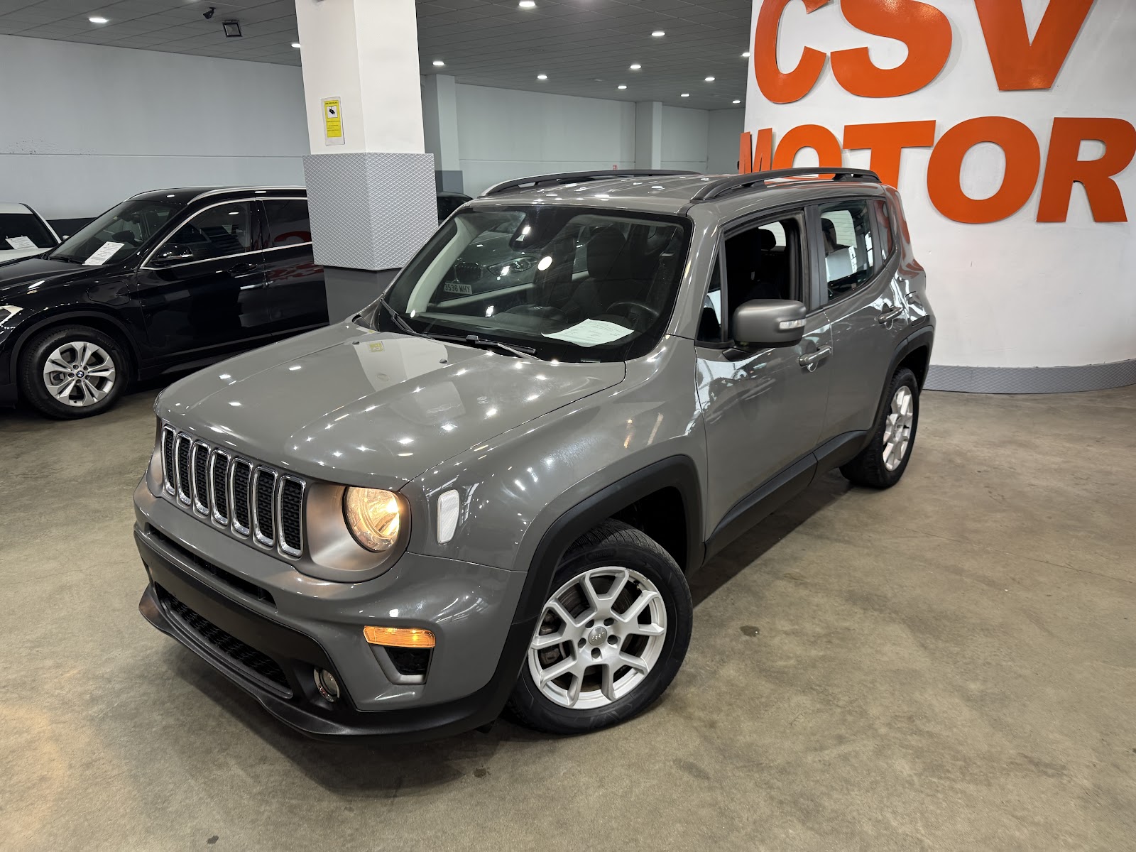 Maletero de Jeep Renegade 2021 · foto real CSV Motor