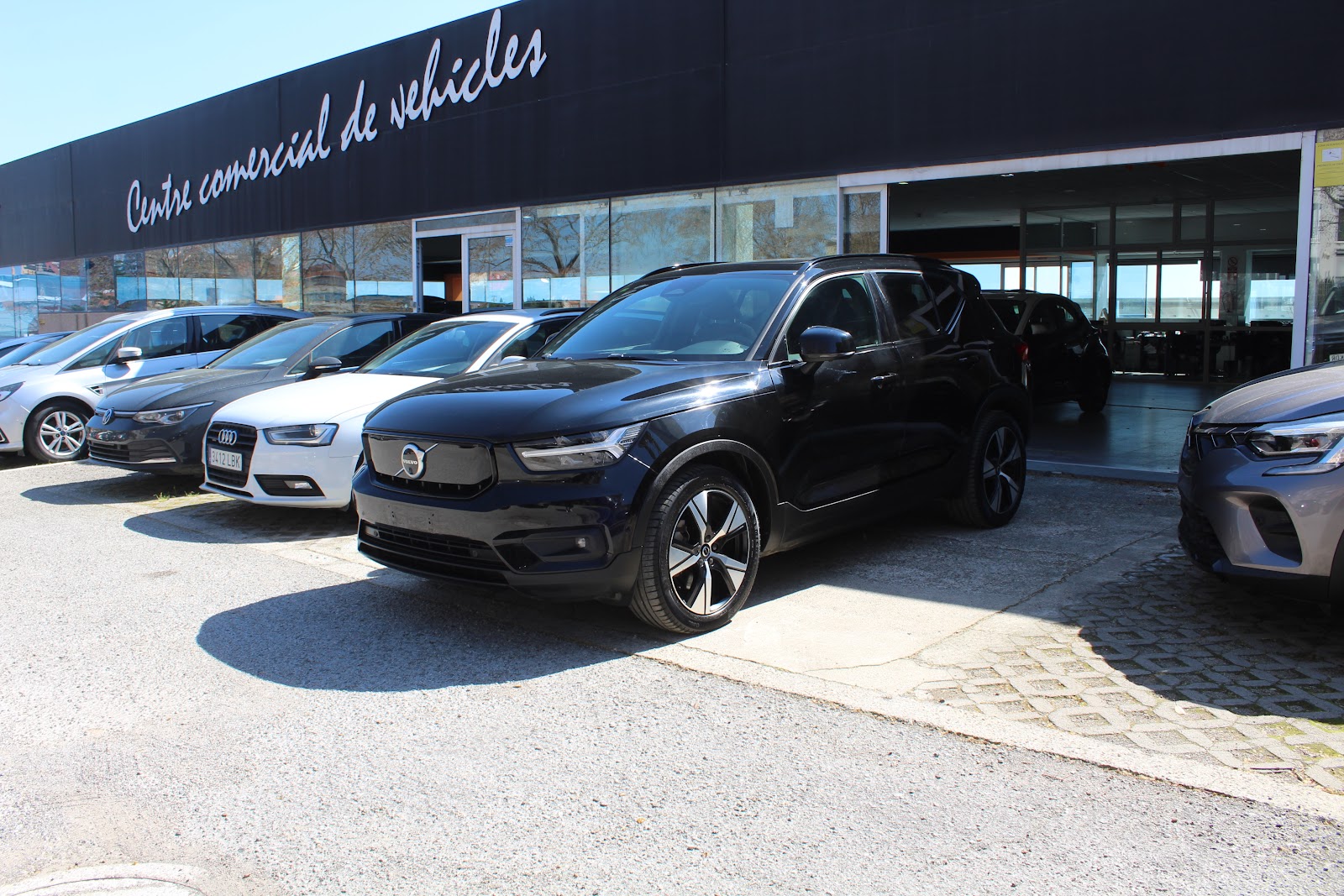 VOLVO XC40 231 RECHARGE 70KWH CORE