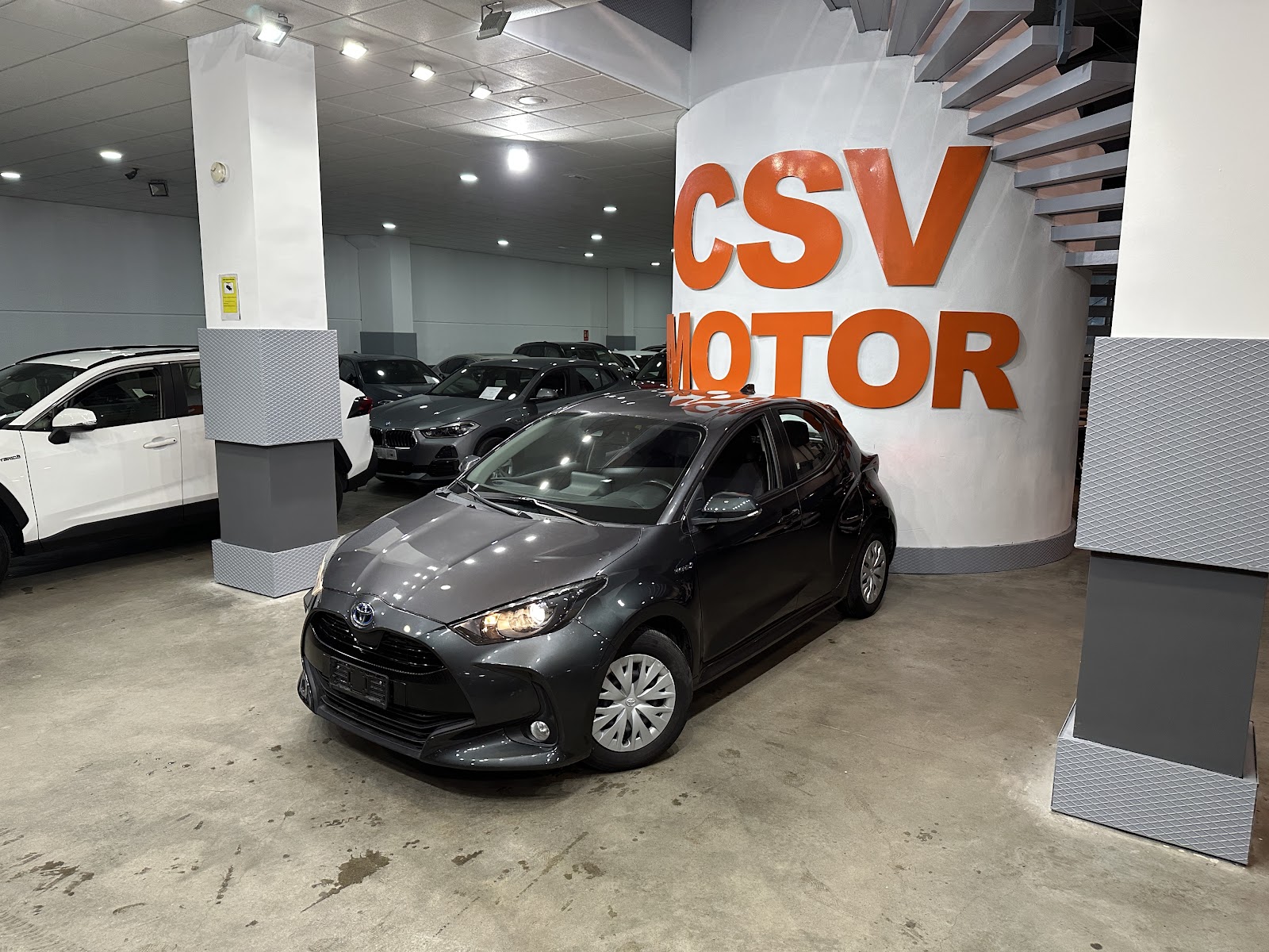 Exterior de Toyota Yaris 2021 · foto real CSV Motor