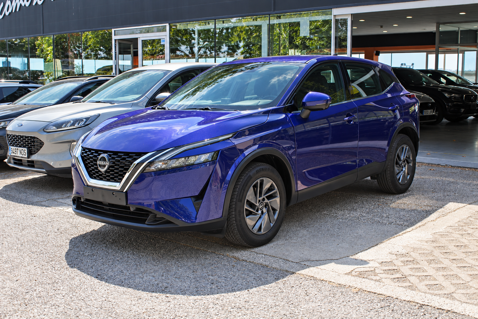 Interior de Nissan Qashqai 2023 · foto real CSV Motor