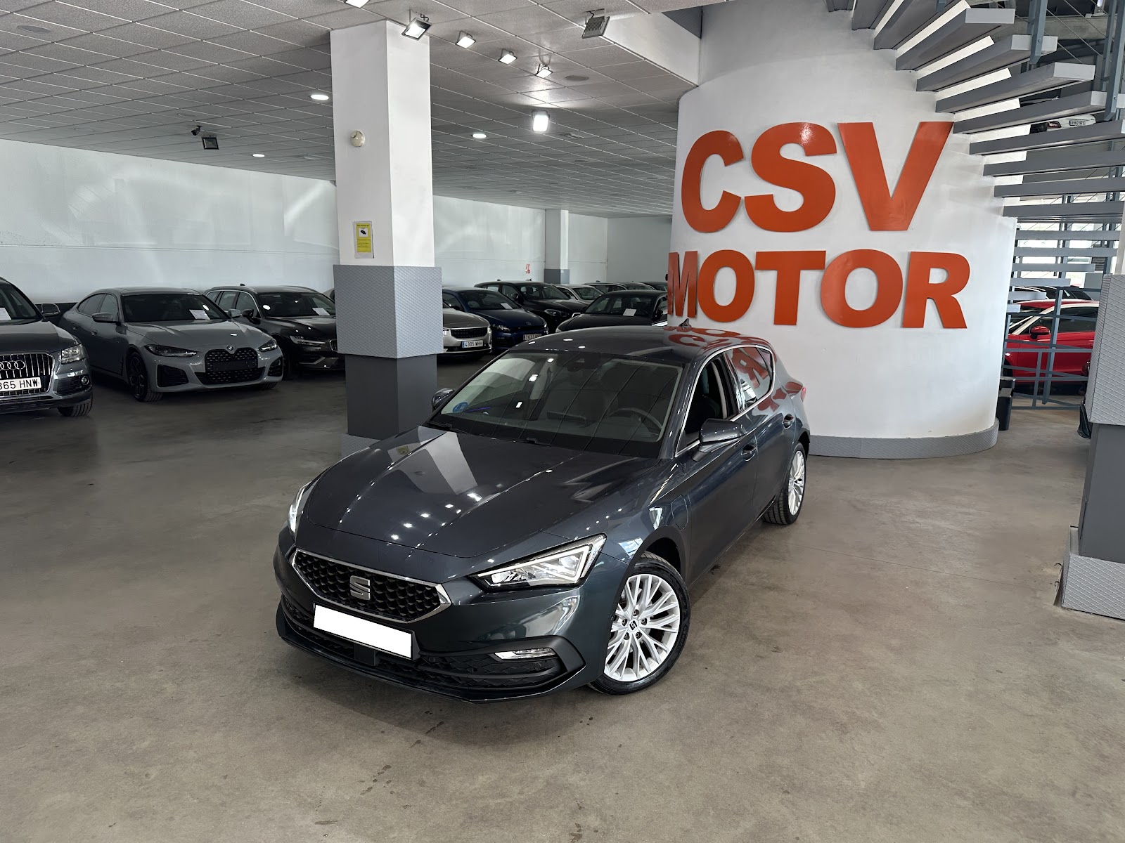 Salpicadero de Seat Leon 2021 · foto real CSV Motor