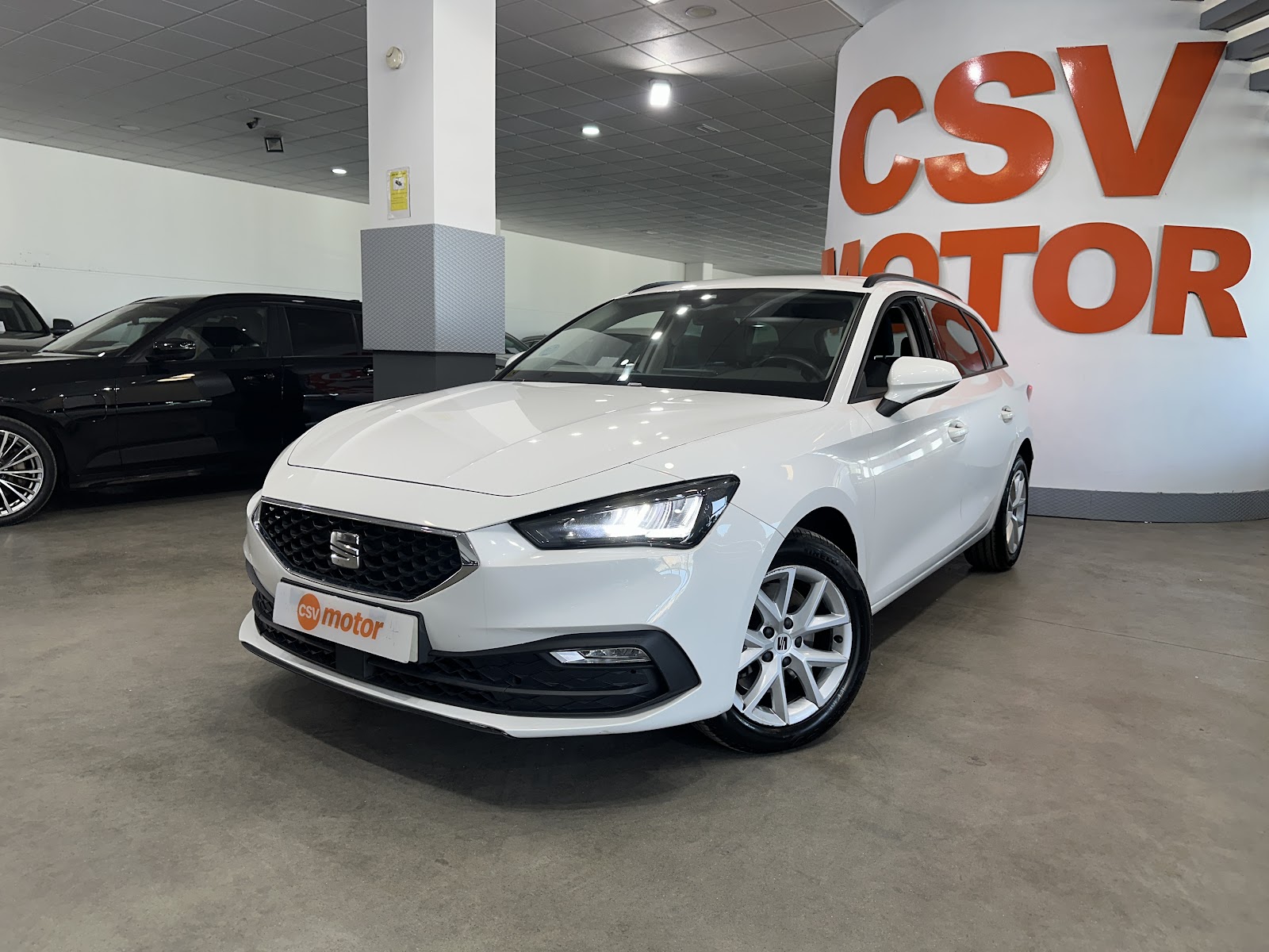 Salpicadero de Seat Leon 2022 · foto real CSV Motor
