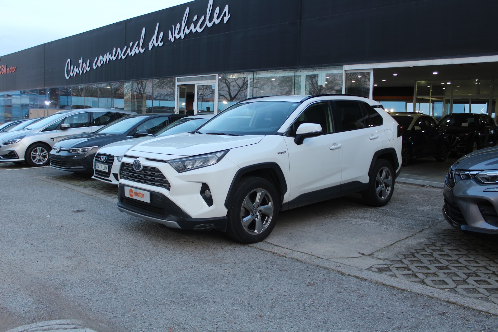 Toyota Rav4 2.5 Hybrid 2.5 Hybrid entregado por CSV Motor en Valdefuentes