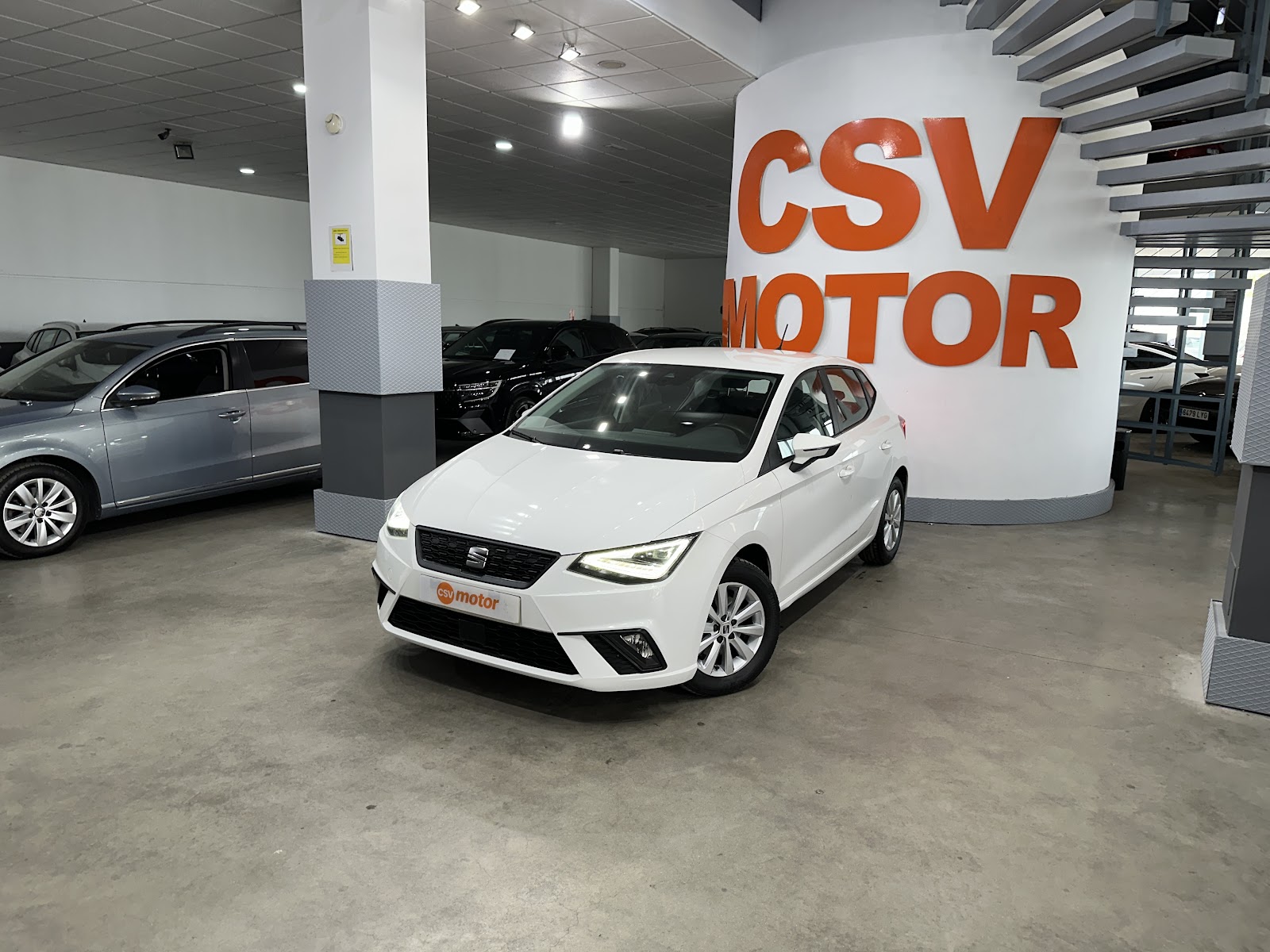 Seat Ibiza 1.0 Tsi 110 Style Plus entregado por CSV Motor en Valdefuentes