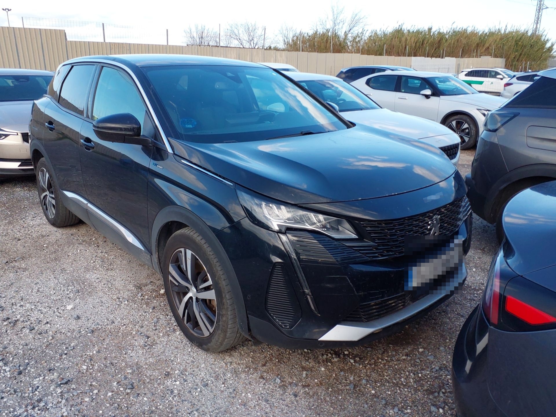 Peugeot 3008 1.6 Hybrid 225 Allure Pack entregado por CSV Motor en Barcelona
