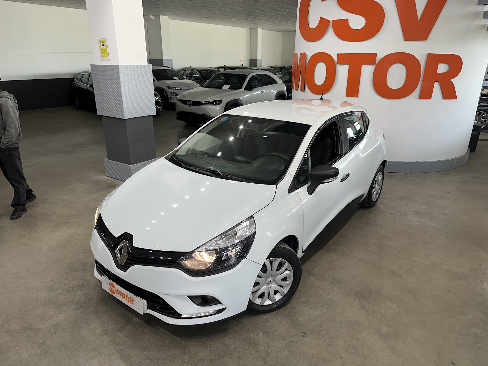 RENAULT CLIO 1.3 TCe 100 Intens