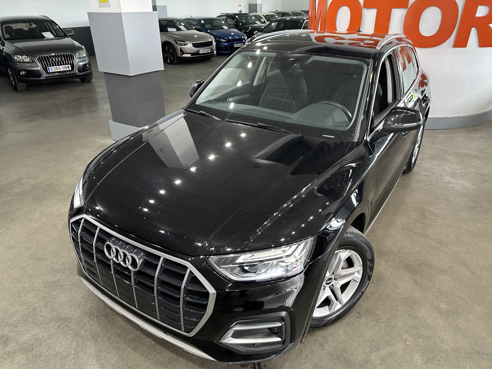 Salpicadero de Audi Q5 2021 · foto real CSV Motor