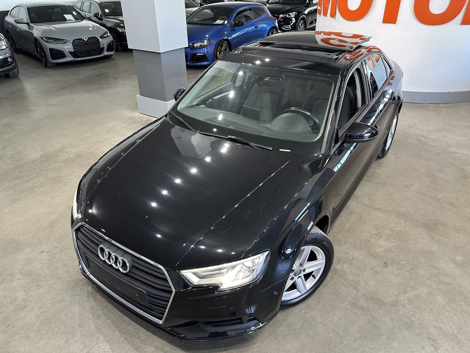 AUDI A3 1.0 TFSI 116 Business Sedán