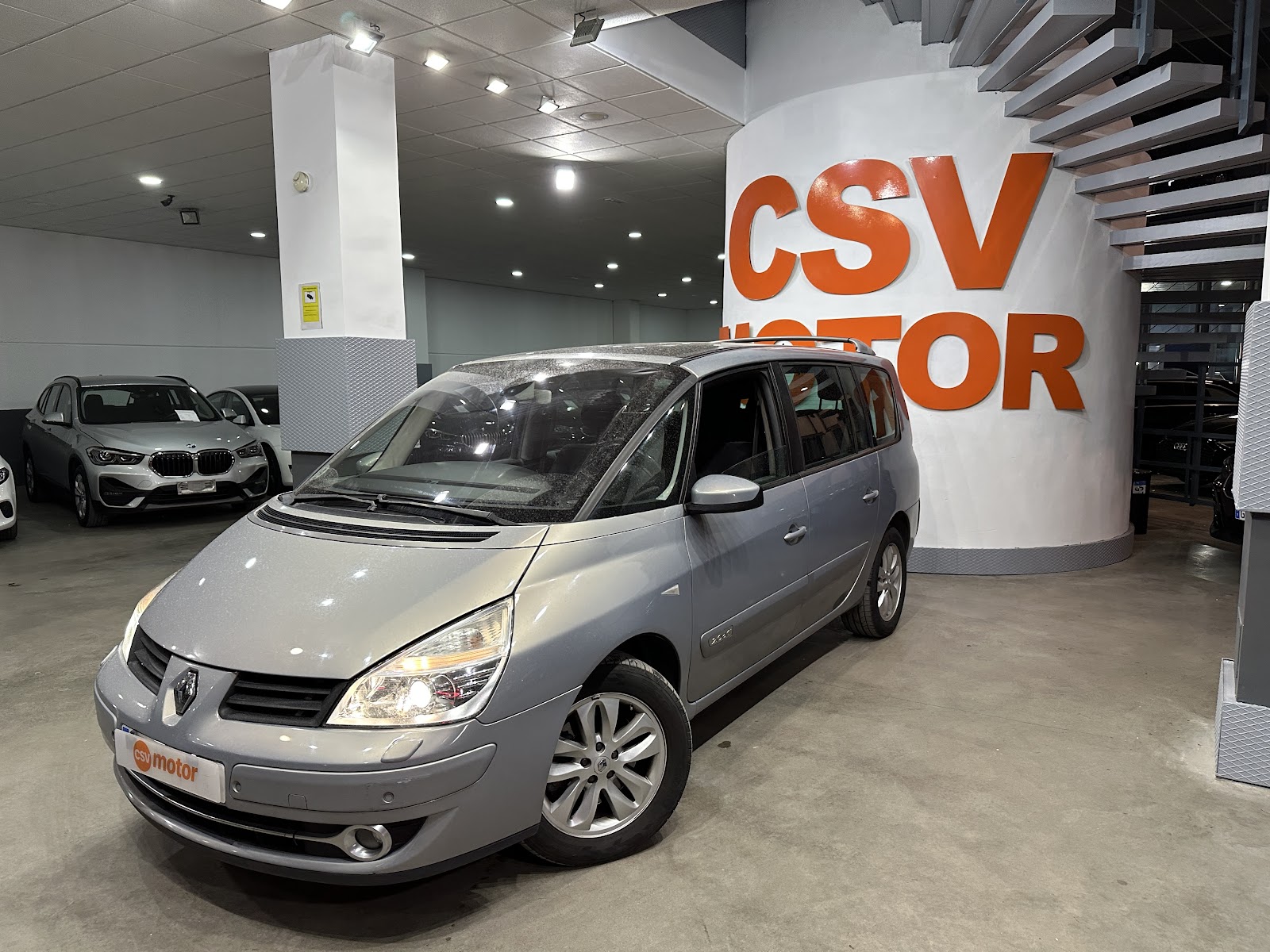 Renault Grand Espace 2.0  D   150 Cv   7 Pzs entregado por CSV Motor en Valdefuentes