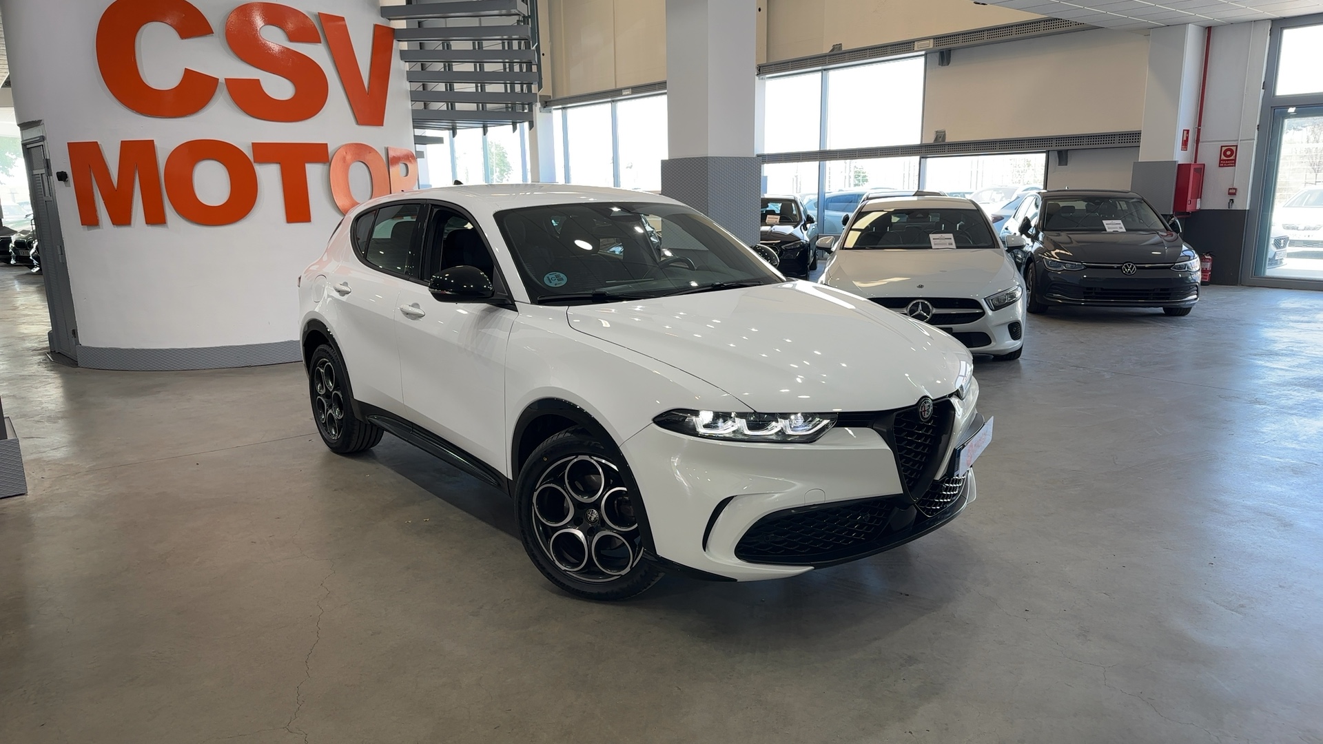 Alfa Romeo Tonale 1.6 Ds 130 Cv Sprint Fwd entregado por CSV Motor en Valdefuentes