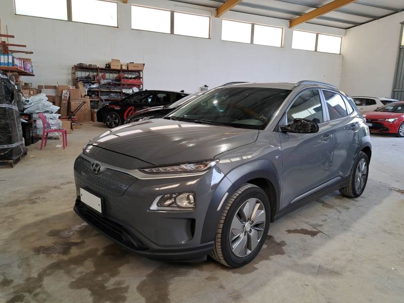HYUNDAI KONA EV 100KW TECNO