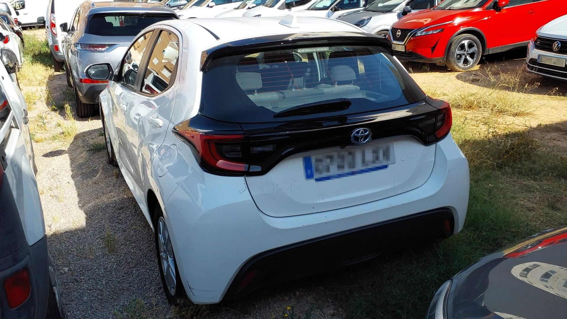 TOYOTA YARIS 1.5 120H ACTIVE TECH