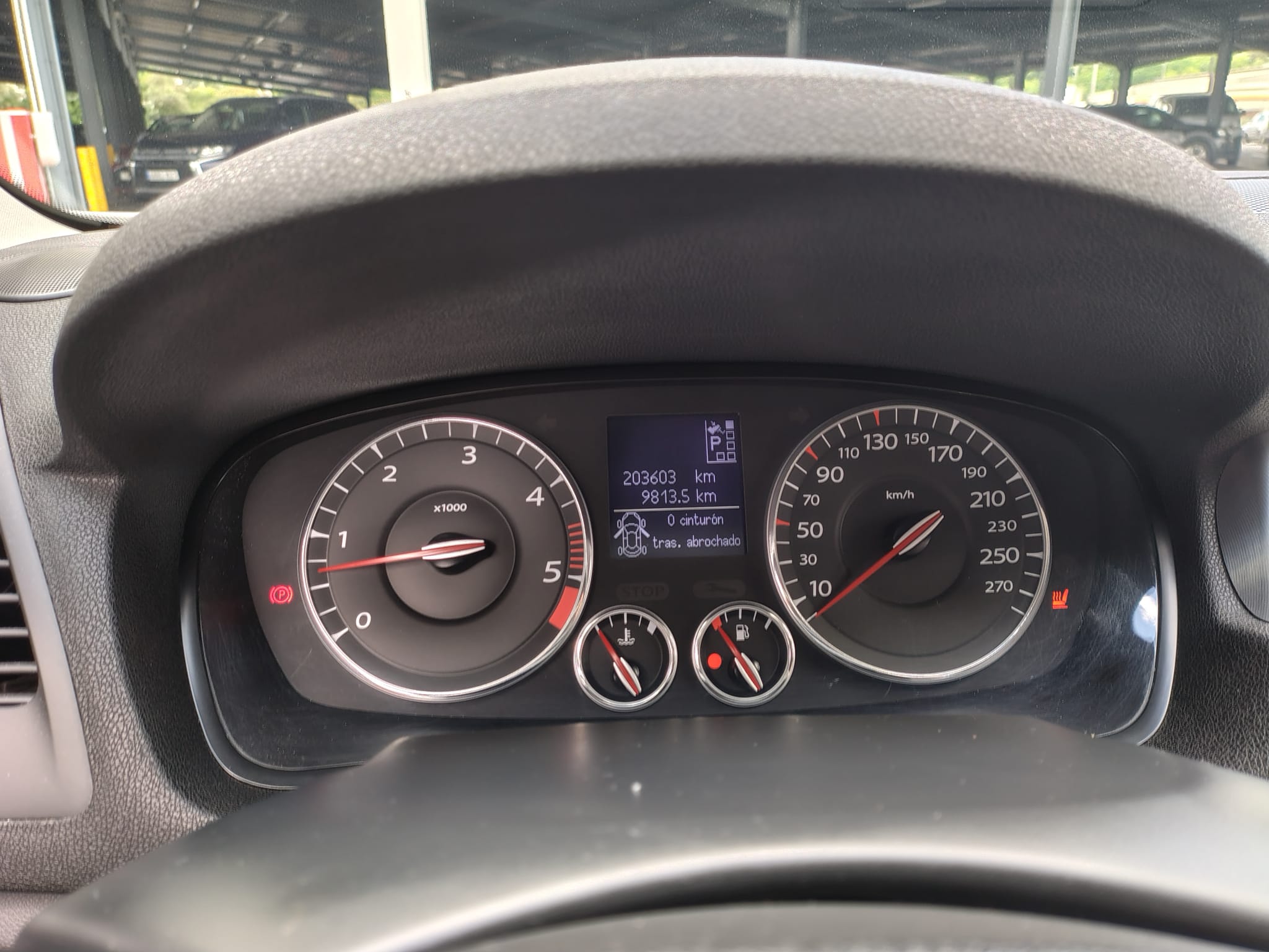 Renault Laguna 3.0 V6 entregado por CSV Motor en Bilbao