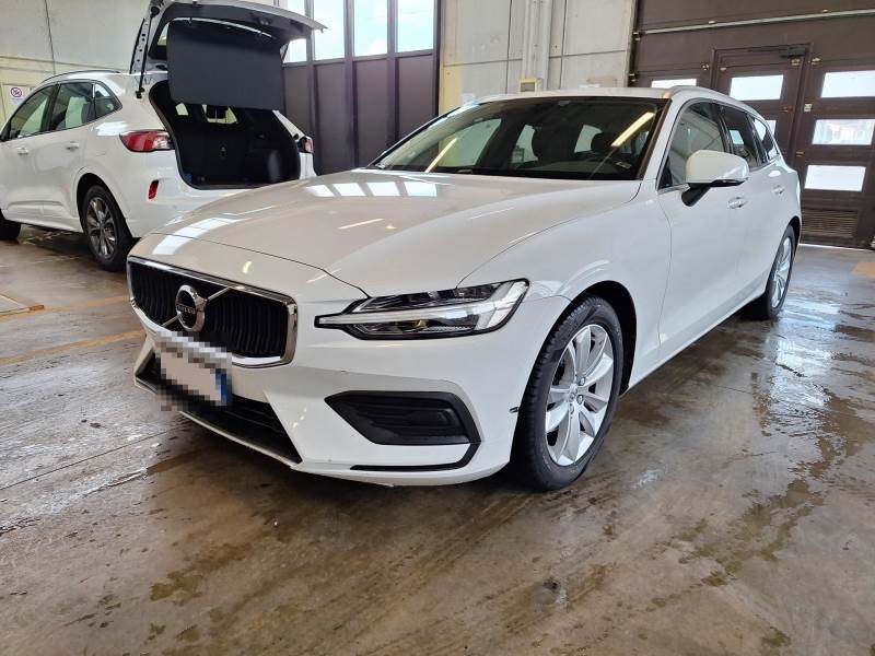 VOLVO V60 D3 150 MOMENTUM