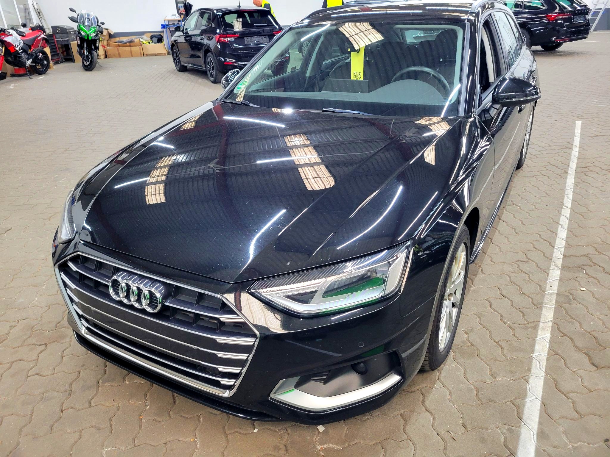 AUDI A4 AVANT ADVANCED 35 TFSI 110KW S TRONIC