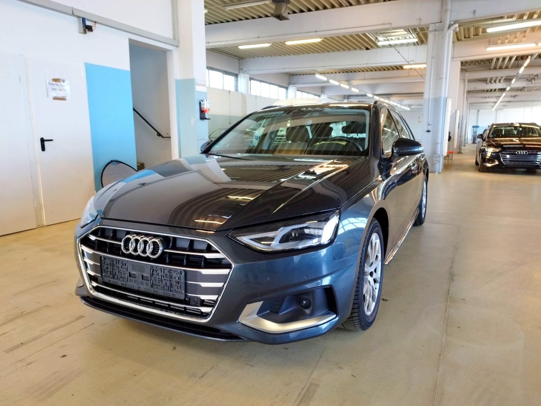 AUDI A4 AVANT ADVANCED 35 TFSI 110KW S TRONIC
