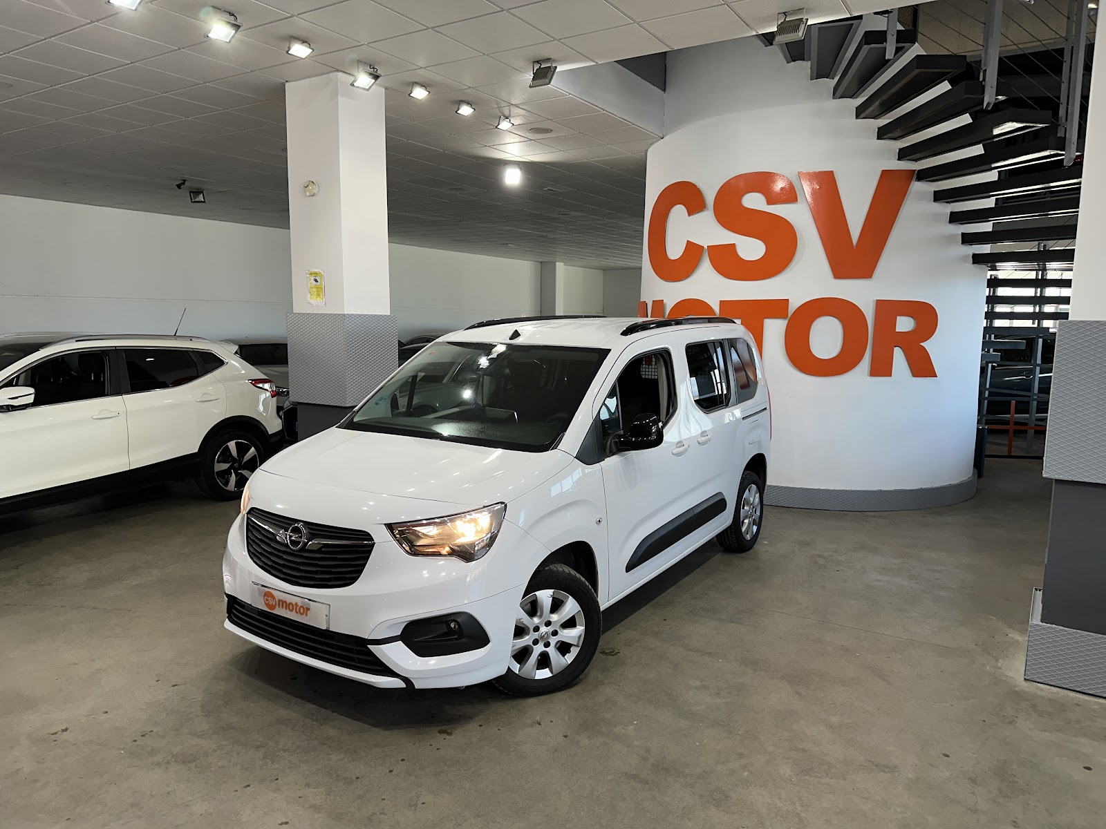 OPEL COMBO 1.5 TD 100 BUSINESS EDITION PLUS