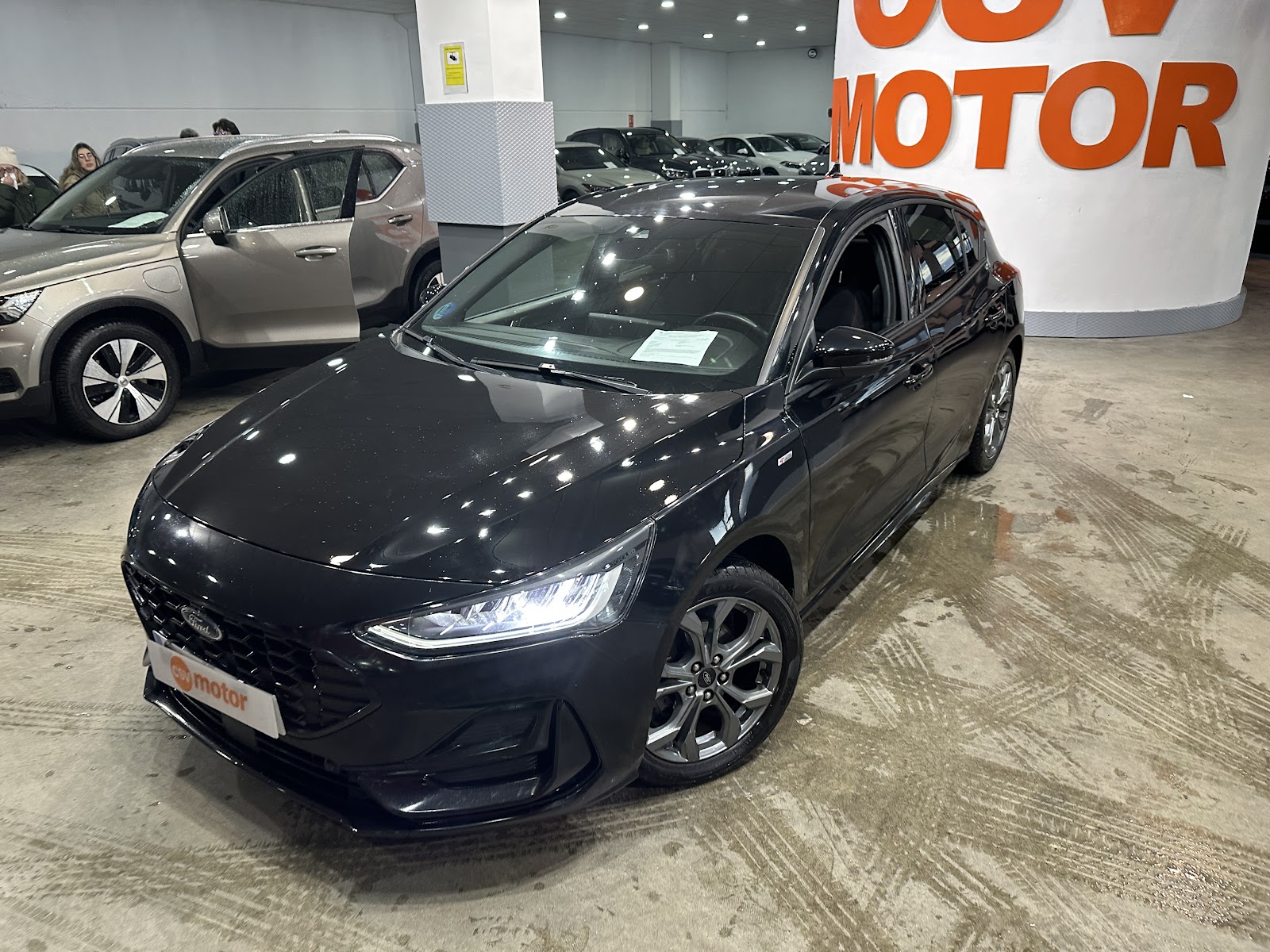 Salpicadero de Ford Focus 2022 · foto real CSV Motor