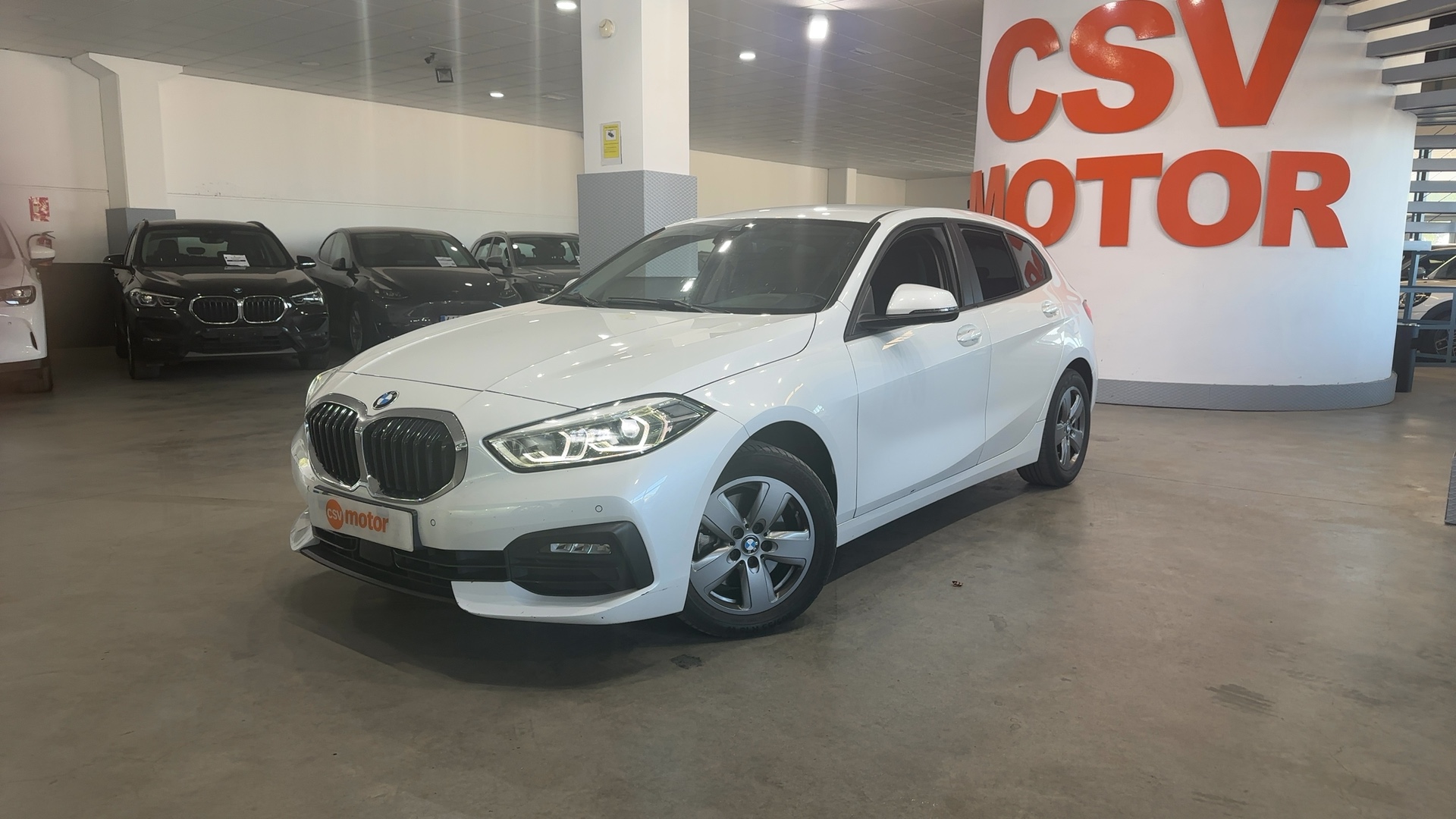 Foto 3 de BMW Serie 1 2021 en venta en CSV Motor VALDEFUENTES · color Blanco