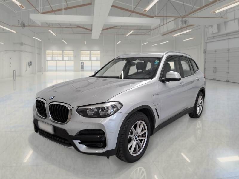 Foto 2 de BMW X3 2021 en venta en CSV Motor VALDEFUENTES · color Plata