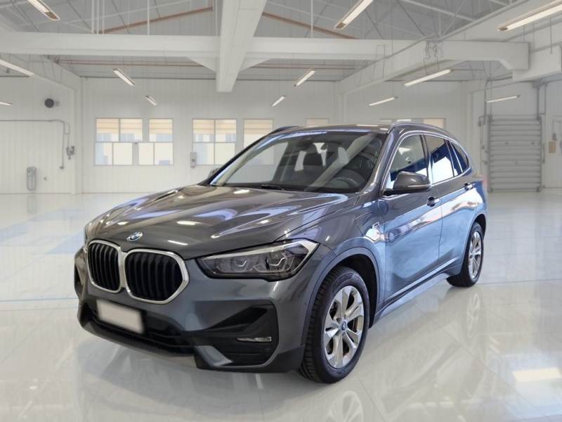 Foto 5 de BMW X1 2022 en venta en CSV Motor VALDEFUENTES · color Gris