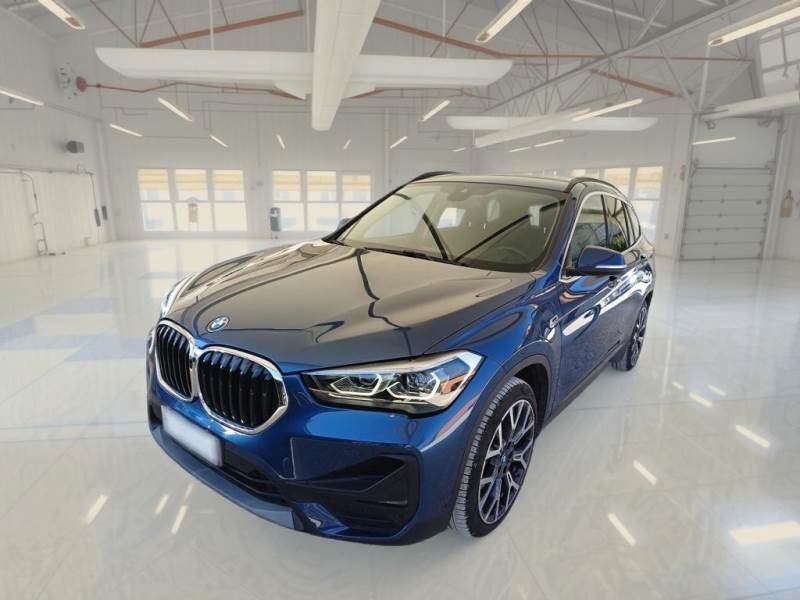 Foto 3 de BMW X1 2022 en venta en CSV Motor VALDEFUENTES · color Azul