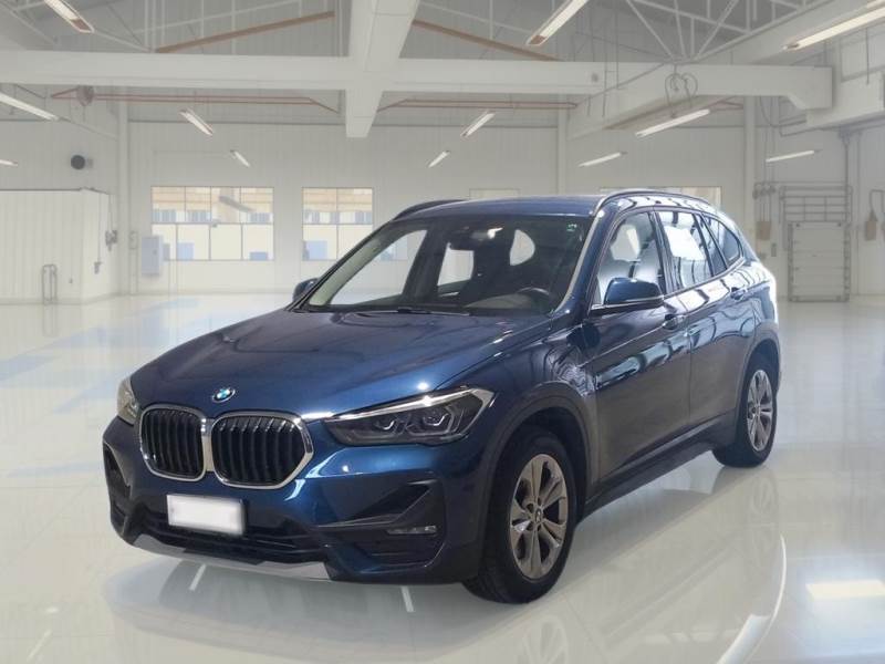 Foto 2 de BMW X1 2021 en venta en CSV Motor VALDEFUENTES · color Azul