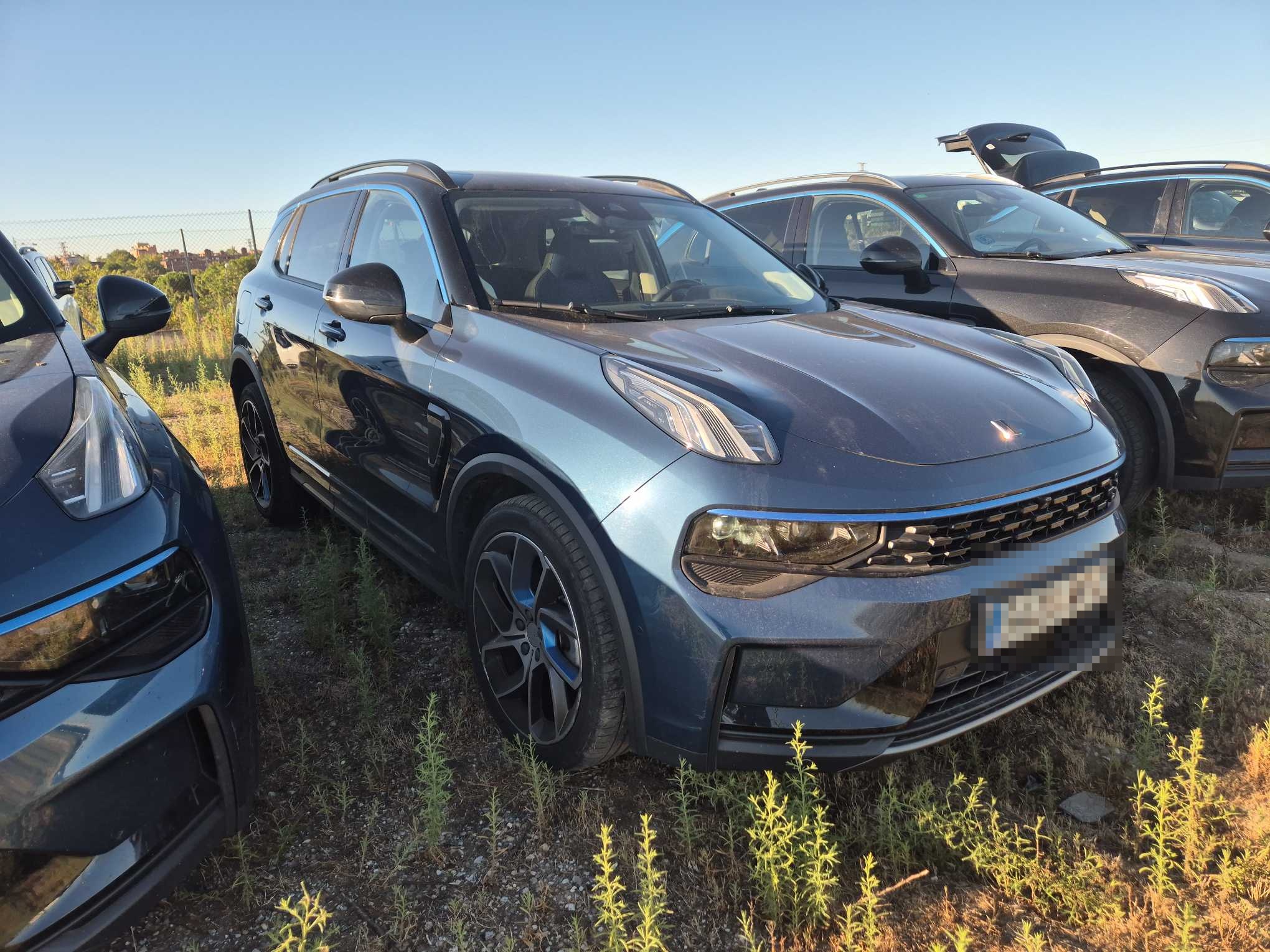 LYNK&CO 01