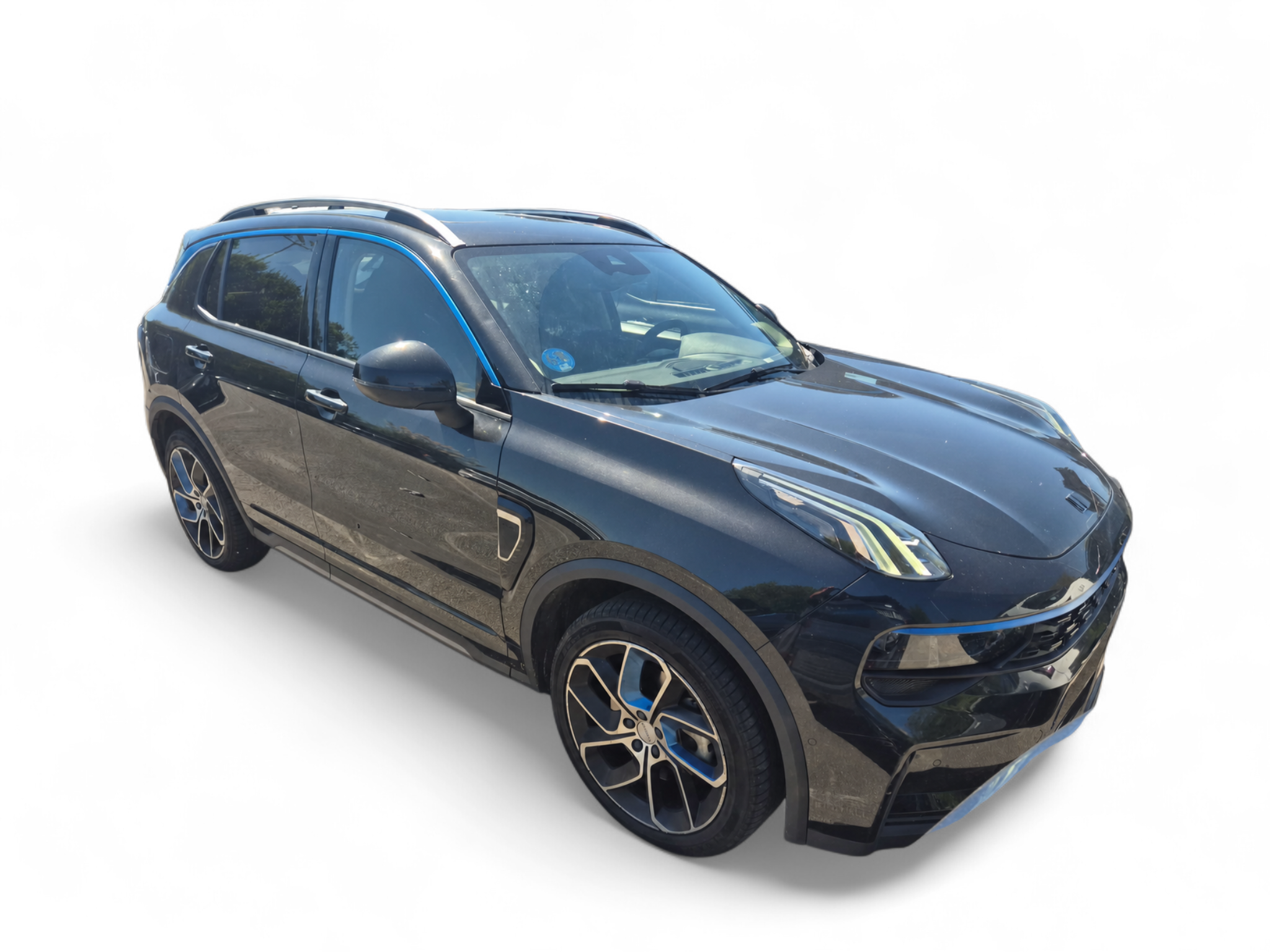 LYNK&CO 01