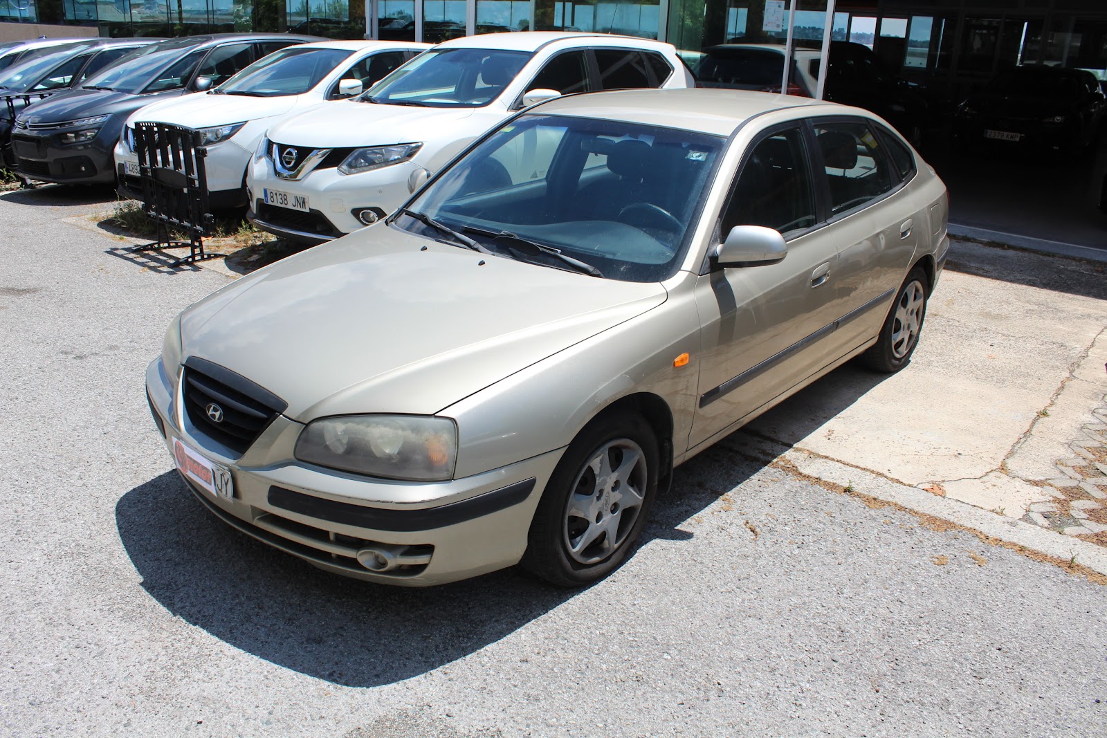 Foto 2 de HYUNDAI ELANTRA 2028 en venta en CSV Motor VALDEFUENTES