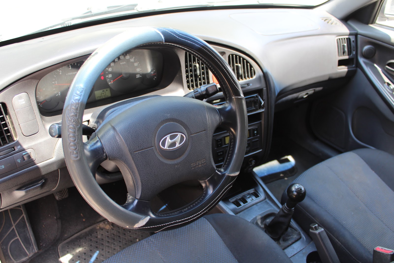 Foto 8 de HYUNDAI ELANTRA 2028 en venta en CSV Motor VALDEFUENTES