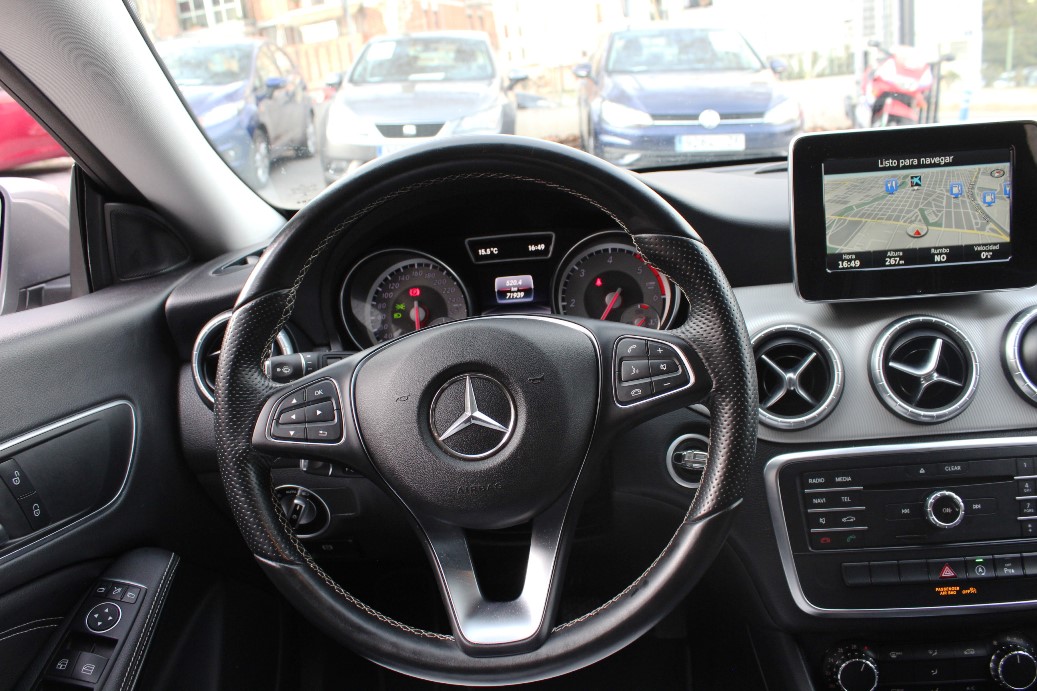 Foto 12 de MERCEDES CLA 2015 en venta en CSV Motor VALDEFUENTES