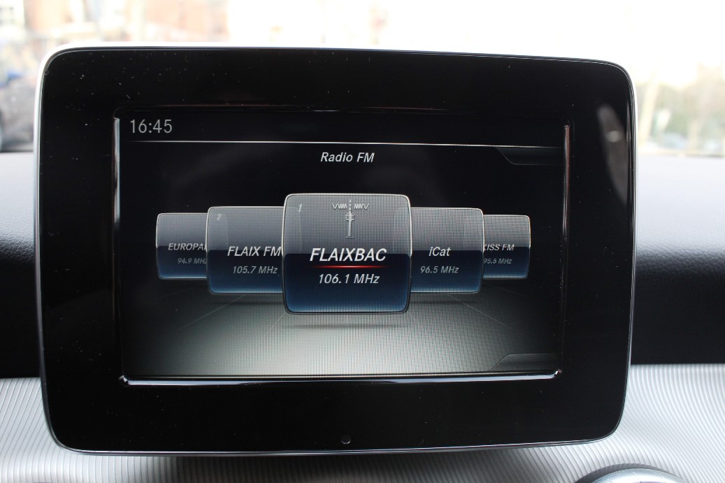 Foto 14 de MERCEDES CLA 2015 en venta en CSV Motor VALDEFUENTES