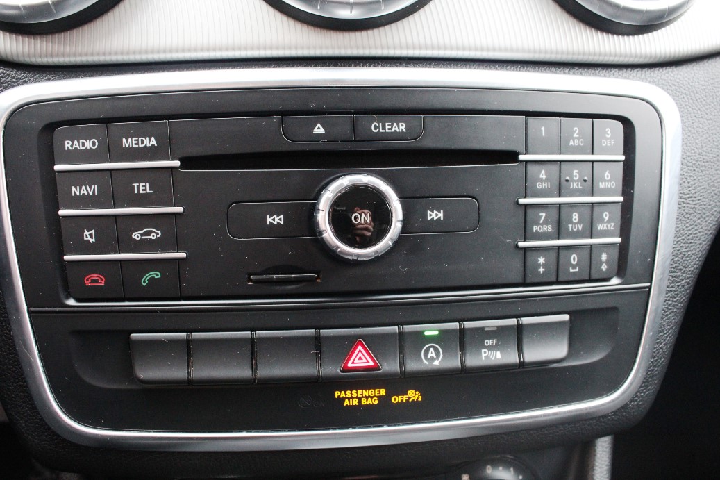Foto 18 de MERCEDES CLA 2015 en venta en CSV Motor VALDEFUENTES