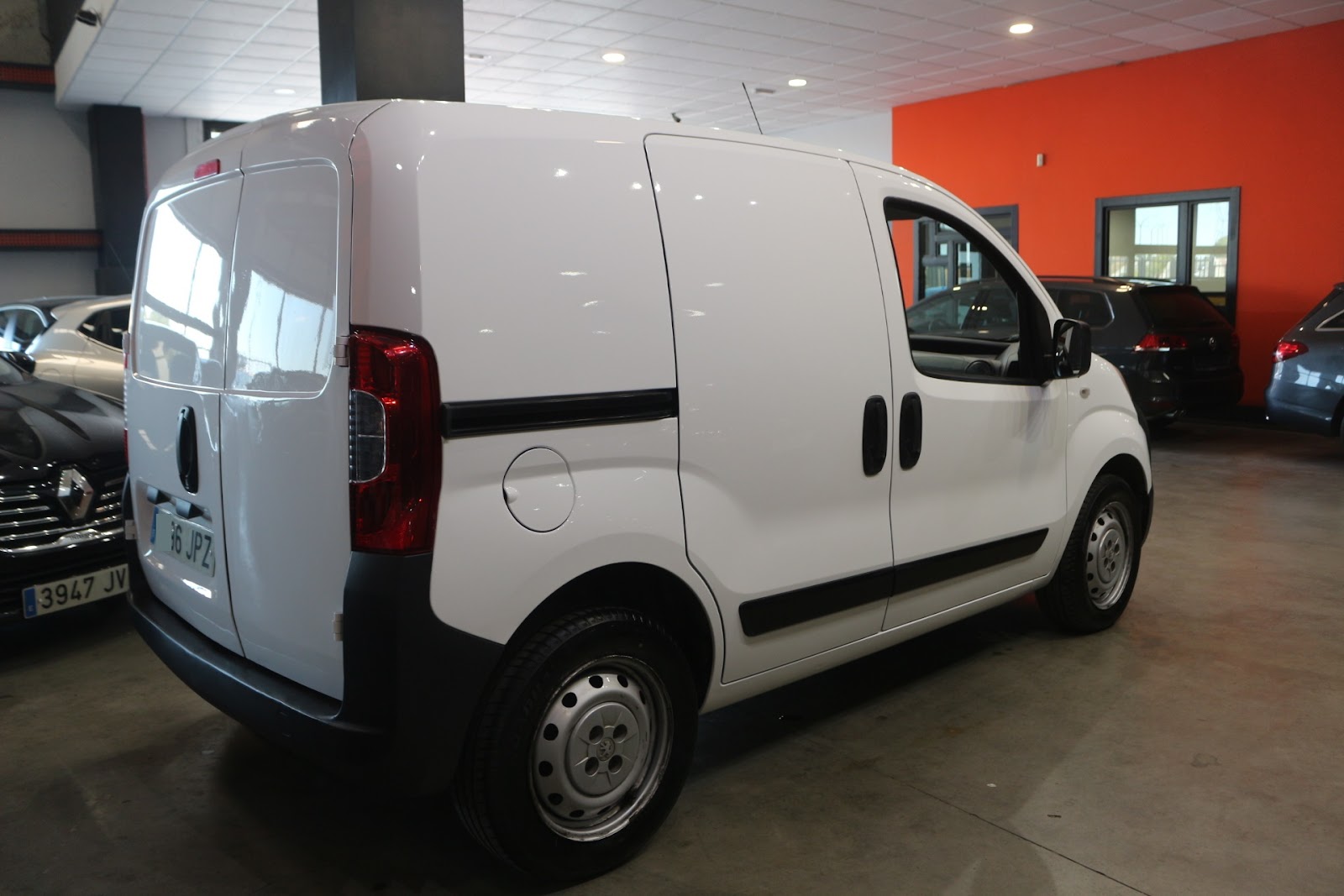 Foto 4 de PEUGEOT BIPPER 2016 en venta en CSV Motor VALDEFUENTES