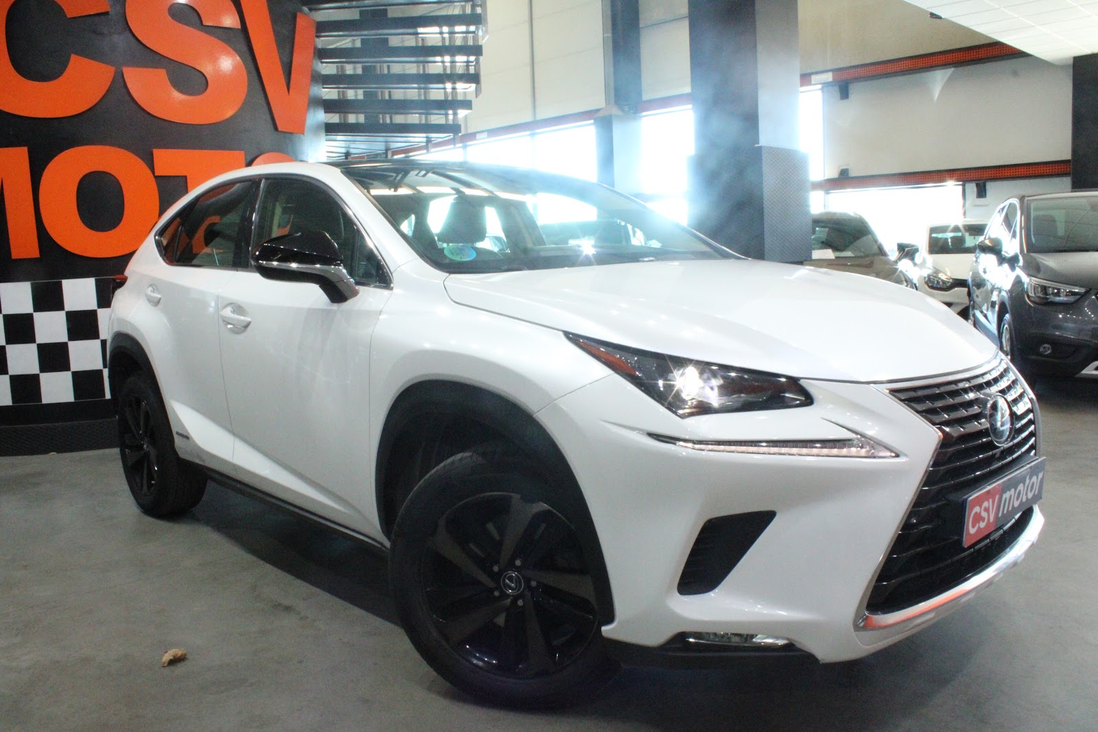 Foto 4 de LEXUS NX 2019 en venta en CSV Motor