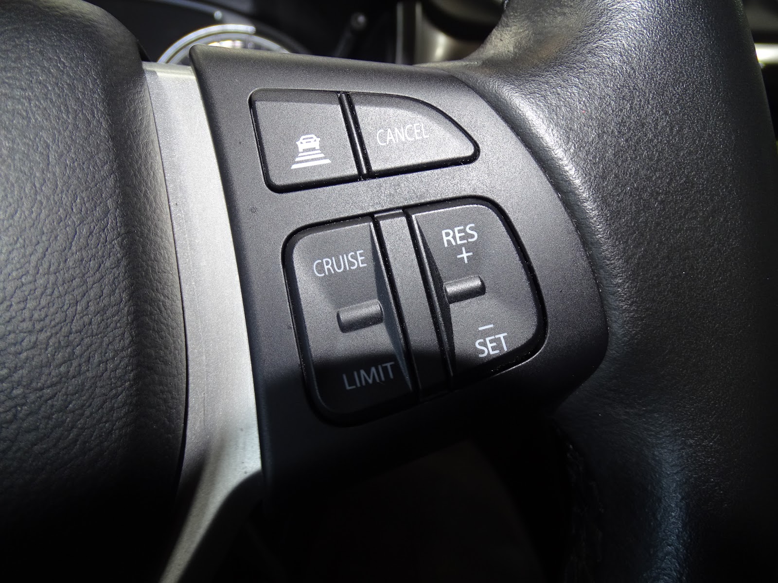 Foto 10 de SUZUKI VITARA 2023 en venta en CSV Motor VALDEFUENTES