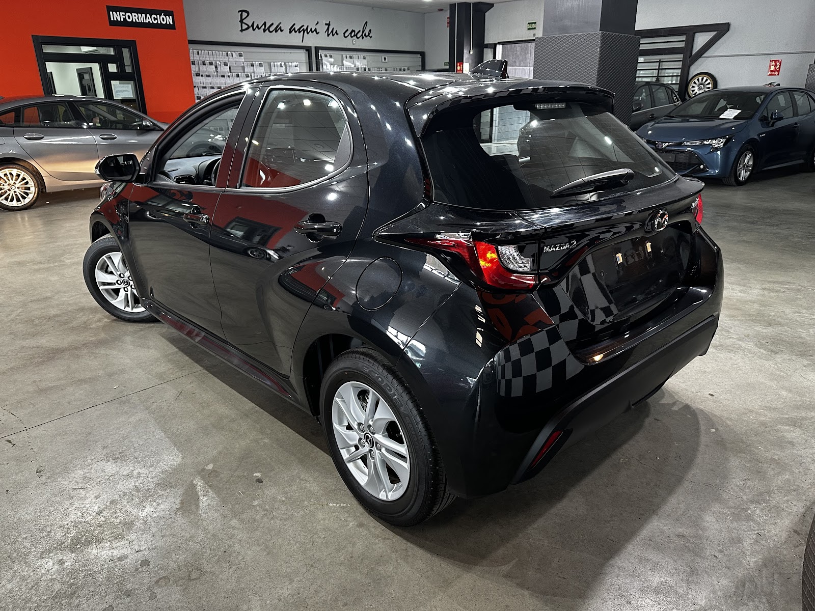 Foto 5 de MAZDA 2 2023 en venta en CSV Motor VALDEFUENTES
